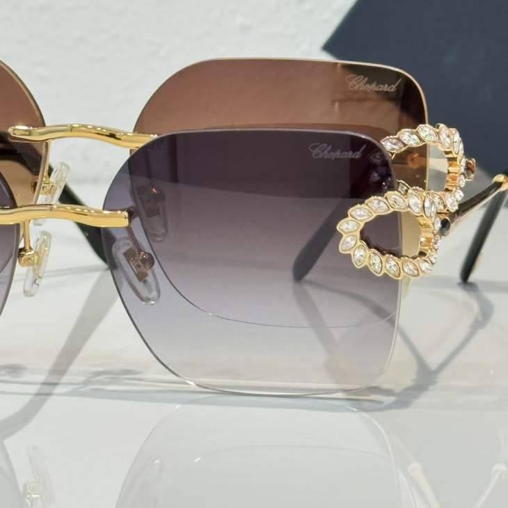 Picture of Chopard Sunglasses _SKUfw79279366fw